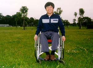 1998年5月 JTさんの車椅子を借りて
